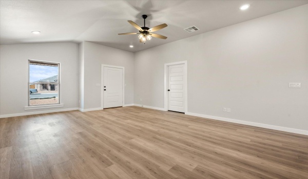2205 134th Street, Lubbock, TX 79423, 3 Bedrooms Bedrooms, ,2 BathroomsBathrooms,Residential,For Sale,2205 134th Street,202552220