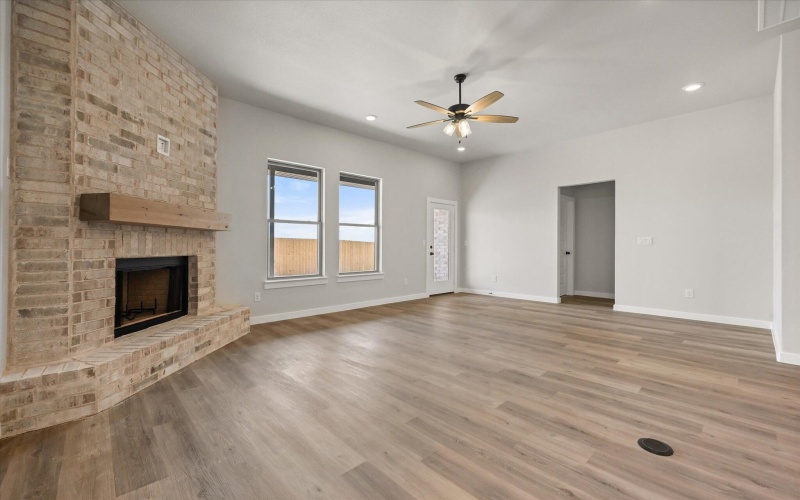 2918 Durham Avenue, Wolfforth, TX 79382, 3 Bedrooms Bedrooms, ,2 BathroomsBathrooms,Residential,For Sale,2918 Durham Avenue,202552249