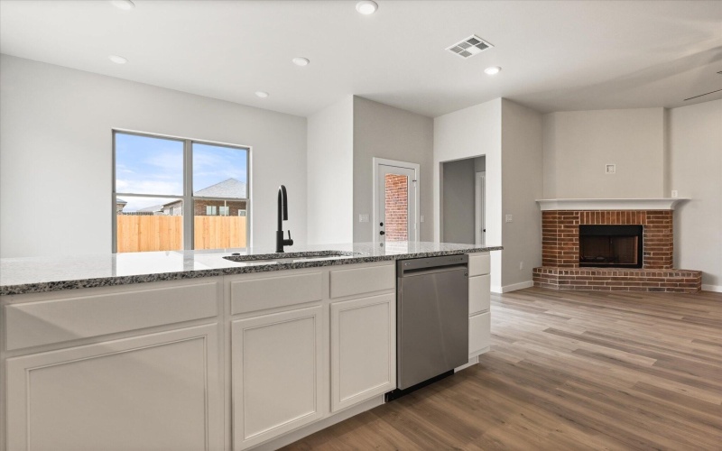 2714 Volney Avenue, Lubbock, TX 79407, 4 Bedrooms Bedrooms, ,2 BathroomsBathrooms,Residential,For Sale,2714 Volney Avenue,202552266