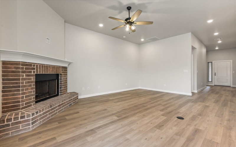 2714 Volney Avenue, Lubbock, TX 79407, 4 Bedrooms Bedrooms, ,2 BathroomsBathrooms,Residential,For Sale,2714 Volney Avenue,202552266