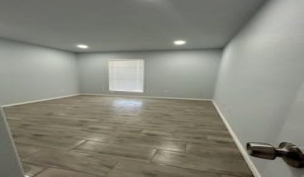 8608 10th Street, Lubbock, TX 79416, 3 Bedrooms Bedrooms, ,2 BathroomsBathrooms,Residential,For Sale,8608 10th Street,202416881