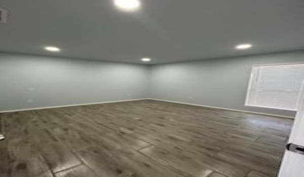 8608 10th Street, Lubbock, TX 79416, 3 Bedrooms Bedrooms, ,2 BathroomsBathrooms,Residential,For Sale,8608 10th Street,202416881