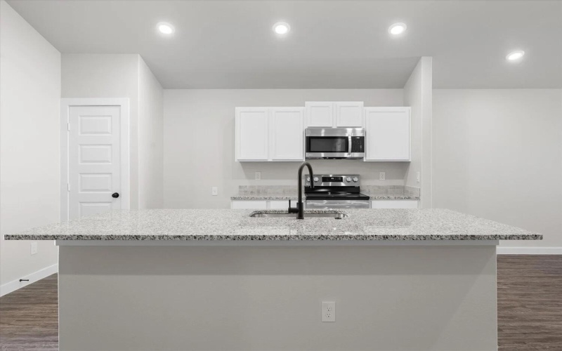2306 134th Street, Lubbock, TX 79423, 3 Bedrooms Bedrooms, ,2 BathroomsBathrooms,Residential Lease,For Rent,2306 134th Street,202552277