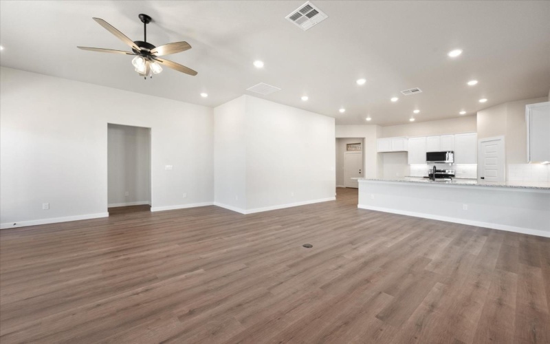 2918 Cottonwood Avenue, Wolfforth, TX 79382, 3 Habitaciones Habitaciones , ,2 BañosBaños,Residential,En Venta,2918 Cottonwood Avenue,202417130