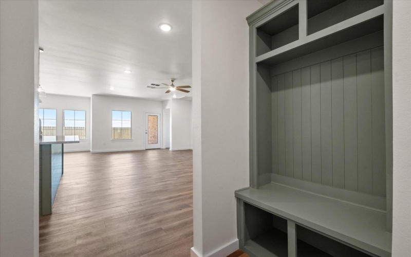 7737 97th Street, Lubbock, TX 79424, 3 Bedrooms Bedrooms, ,2 BathroomsBathrooms,Residential,For Sale,7737 97th Street,202417147
