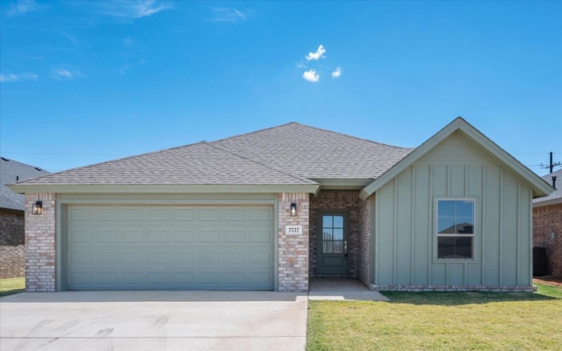 7737 97th Street, Lubbock, TX 79424, 3 Bedrooms Bedrooms, ,2 BathroomsBathrooms,Residential,For Sale,7737 97th Street,202417147