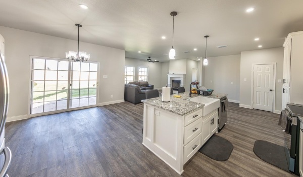1802 Ross Avenue, Lubbock, TX 79416, 3 Bedrooms Bedrooms, ,2 BathroomsBathrooms,Residential,For Sale,1802 Ross Avenue,202417308