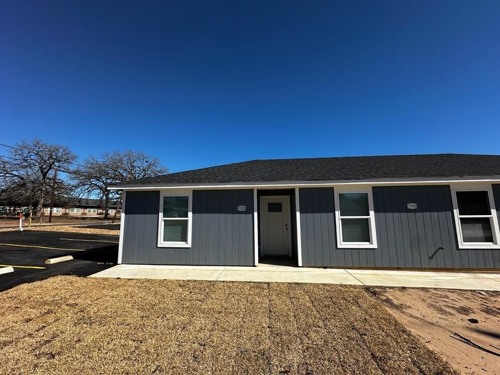 712 Nash St., Nacogdoches, TX 75964, 4 Bedrooms Bedrooms, ,2 BathroomsBathrooms,Residential,For Sale,712 Nash St.,22400610