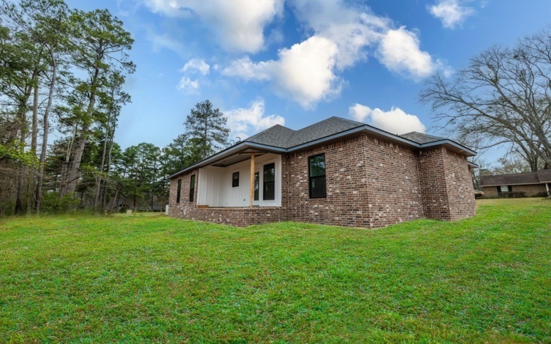 3927 Buckingham Dr., Nacogdoches, TX 75965, 3 Bedrooms Bedrooms, ,2 BathroomsBathrooms,Residential,For Sale,3927 Buckingham Dr.,22500237