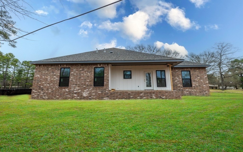 3927 Buckingham Dr., Nacogdoches, TX 75965, 3 Bedrooms Bedrooms, ,2 BathroomsBathrooms,Residential,For Sale,3927 Buckingham Dr.,22500237