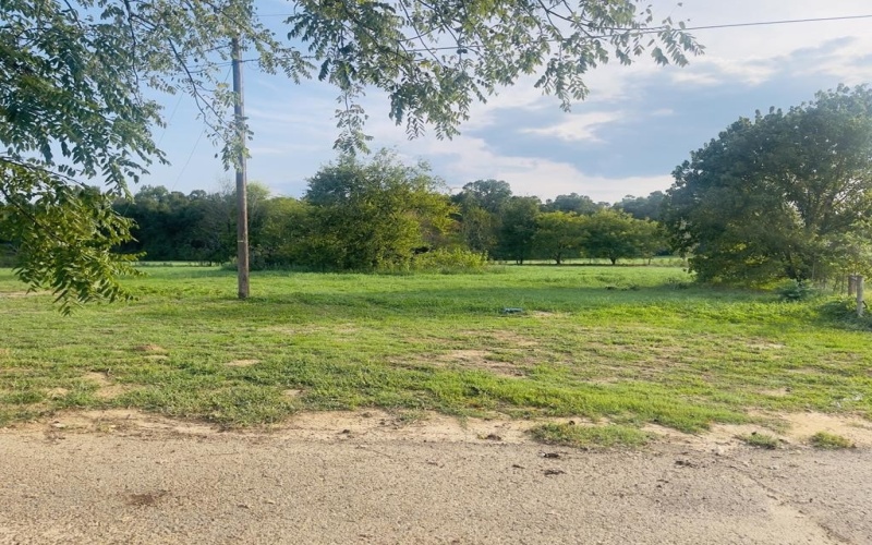 17800 Hwy 59 North, Garrison, TX 75946, 3 Bedrooms Bedrooms, ,2 BathroomsBathrooms,Residential,For Sale,17800 Hwy 59 North,22500294