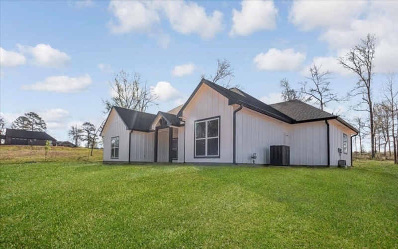 2287 CR 816, Nacogdoches, TX 75964, 3 Bedrooms Bedrooms, ,2 BathroomsBathrooms,Residential,For Sale,2287 CR 816,22500488
