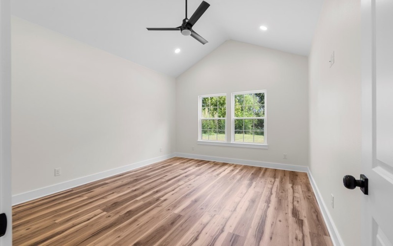 1921 Goldsberry, Nacogdoches, TX 75964, 3 Bedrooms Bedrooms, ,2 BathroomsBathrooms,Residential,For Sale,1921 Goldsberry,22500587