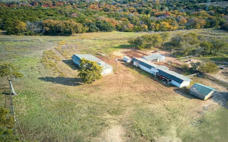 1318 N J Elmer Weaver Freeway, Cedar Hill, TX 75104, ,Commercial Sale,For Sale,1318 N J Elmer Weaver Freeway,14221572