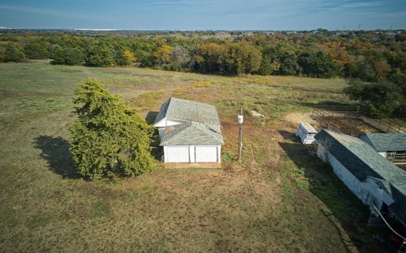 1318 N J Elmer Weaver Freeway, Cedar Hill, TX 75104, ,Commercial Sale,For Sale,1318 N J Elmer Weaver Freeway,14221572