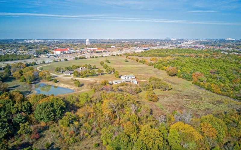1318 N J Elmer Weaver Freeway, Cedar Hill, TX 75104, ,Commercial Sale,For Sale,1318 N J Elmer Weaver Freeway,14221572