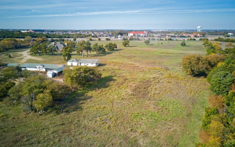 1318 N J Elmer Weaver Freeway, Cedar Hill, TX 75104, ,Commercial Sale,For Sale,1318 N J Elmer Weaver Freeway,14221572