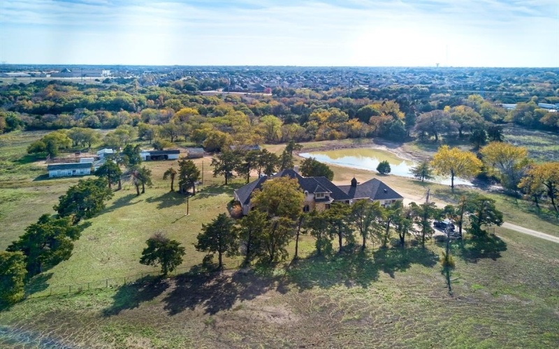 1318 N J Elmer Weaver Freeway, Cedar Hill, TX 75104, ,Commercial Sale,For Sale,1318 N J Elmer Weaver Freeway,14221572