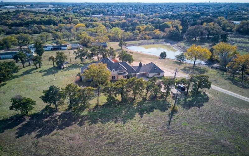 1318 N J Elmer Weaver Freeway, Cedar Hill, TX 75104, ,Commercial Sale,For Sale,1318 N J Elmer Weaver Freeway,14221572