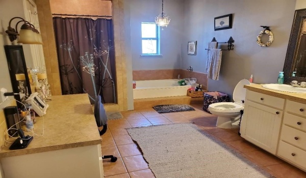 420 Hcr 2421 W, Hillsboro, TX 76645, 2 Bedrooms Bedrooms, ,2 BathroomsBathrooms,Residential,For Sale,420 Hcr 2421 W,14676187