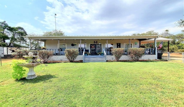 420 Hcr 2421 W, Hillsboro, TX 76645, 2 Bedrooms Bedrooms, ,2 BathroomsBathrooms,Residential,For Sale,420 Hcr 2421 W,14676187