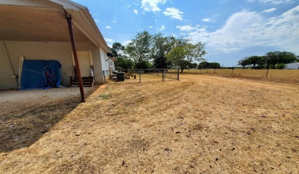 420 Hcr 2421 W, Hillsboro, TX 76645, 2 Bedrooms Bedrooms, ,2 BathroomsBathrooms,Residential,For Sale,420 Hcr 2421 W,14676187