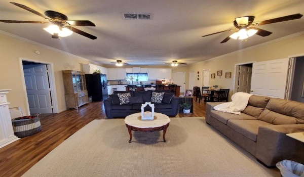 420 Hcr 2421 W, Hillsboro, TX 76645, 2 Bedrooms Bedrooms, ,2 BathroomsBathrooms,Residential,For Sale,420 Hcr 2421 W,14676187