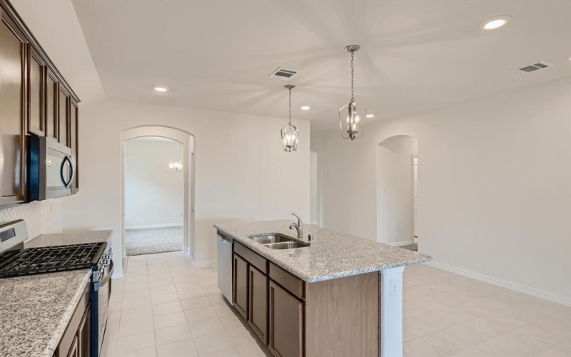 7126 Pampas Place, Venus, TX 76084, 4 Bedrooms Bedrooms, ,2 BathroomsBathrooms,Residential Lease,For Rent,7126 Pampas Place,20017310