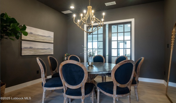 3802 126th Street, Lubbock, TX 79423, 4 Bedrooms Bedrooms, ,2 BathroomsBathrooms,Residential,For Sale,3802 126th Street,202553774
