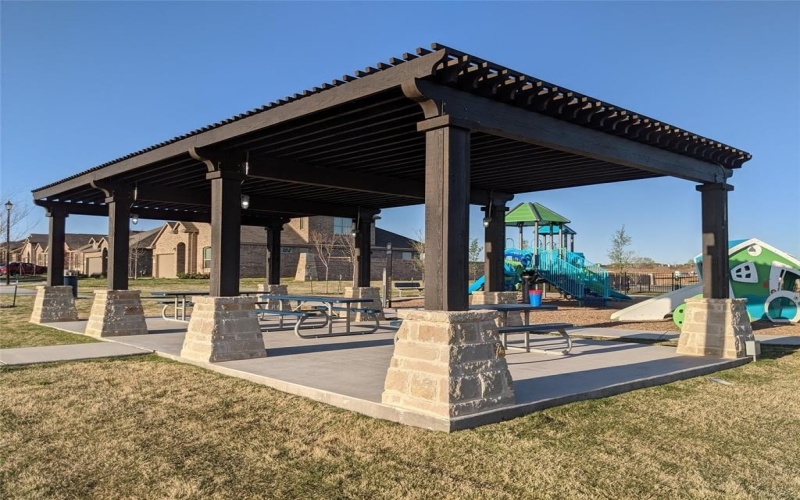 2420 MOON RANCH Drive, Weatherford, TX 76087, 4 Bedrooms Bedrooms, ,3 BathroomsBathrooms,Residential,For Sale,2420 MOON RANCH Drive,20048546