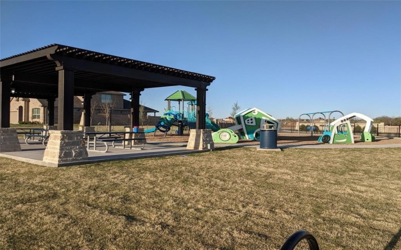 2420 MOON RANCH Drive, Weatherford, TX 76087, 4 Bedrooms Bedrooms, ,3 BathroomsBathrooms,Residential,For Sale,2420 MOON RANCH Drive,20048546
