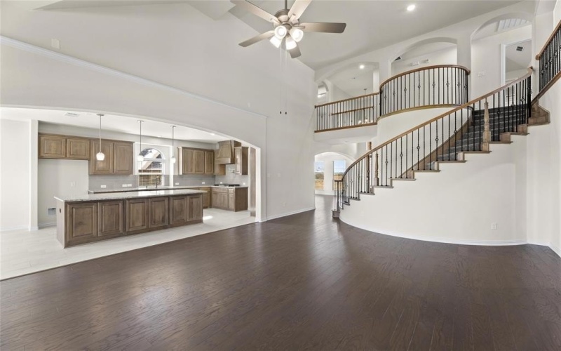 320 Cheyenne Mountain Drive, Ovilla, TX 75154, 4 Habitaciones Habitaciones , ,3 BañosBaños,Residential,En Venta,320 Cheyenne Mountain Drive,20087803