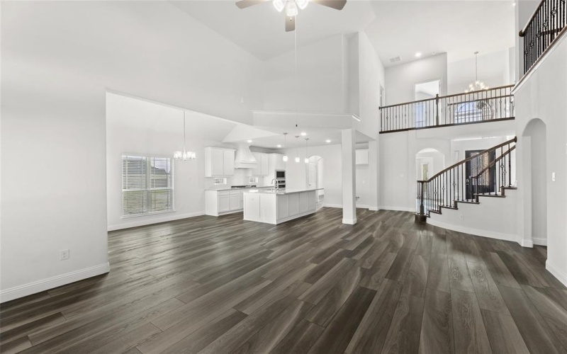 2610 White Plains Drive, Midlothian, TX 76065, 5 Bedrooms Bedrooms, ,3 BathroomsBathrooms,Residential,For Sale,2610 White Plains Drive,20135614