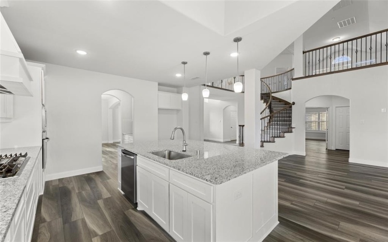 2610 White Plains Drive, Midlothian, TX 76065, 5 Bedrooms Bedrooms, ,3 BathroomsBathrooms,Residential,For Sale,2610 White Plains Drive,20135614