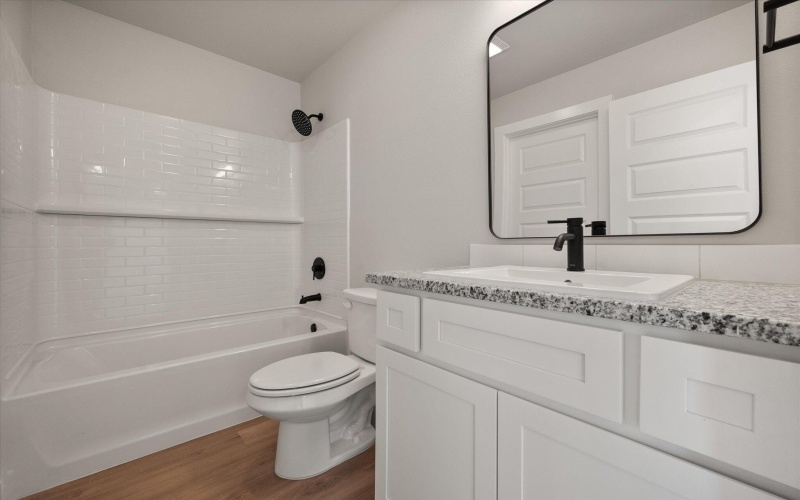 14503 Paris Avenue, Lubbock, TX 79423, 3 Bedrooms Bedrooms, ,2 BathroomsBathrooms,Residential,For Sale,14503 Paris Avenue,202552845