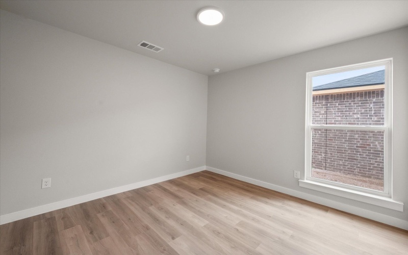14503 Paris Avenue, Lubbock, TX 79423, 3 Bedrooms Bedrooms, ,2 BathroomsBathrooms,Residential,For Sale,14503 Paris Avenue,202552845