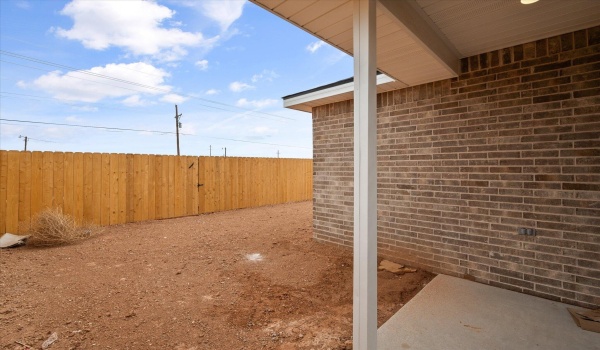 14503 Paris Avenue, Lubbock, TX 79423, 3 Bedrooms Bedrooms, ,2 BathroomsBathrooms,Residential,For Sale,14503 Paris Avenue,202552845