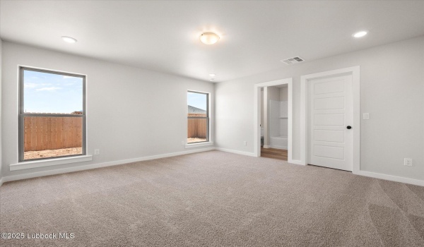 1612 N Dover Avenue, Lubbock, TX 79416, 3 Bedrooms Bedrooms, ,2 BathroomsBathrooms,Residential,For Sale,1612 N Dover Avenue,202553818
