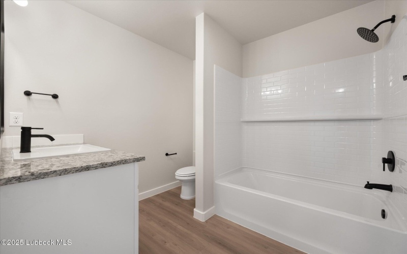1612 N Dover Avenue, Lubbock, TX 79416, 3 Bedrooms Bedrooms, ,2 BathroomsBathrooms,Residential,For Sale,1612 N Dover Avenue,202553818