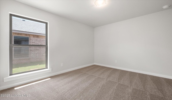 1612 N Dover Avenue, Lubbock, TX 79416, 3 Bedrooms Bedrooms, ,2 BathroomsBathrooms,Residential,For Sale,1612 N Dover Avenue,202553818