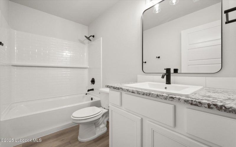8617 29th Street, Lubbock, TX 79407, 4 Habitaciones Habitaciones , ,2 BañosBaños,Residential,En Venta,8617 29th Street,202553870