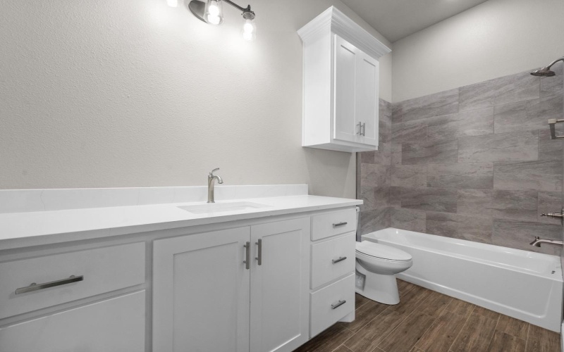 7528 57th Street, Lubbock, TX 79407, 4 Bedrooms Bedrooms, ,3 BathroomsBathrooms,Residential,For Sale,7528 57th Street,202552927