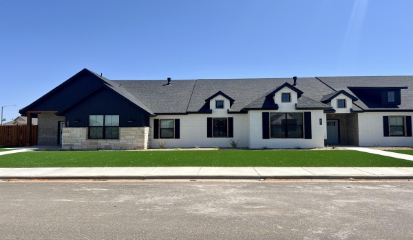 10904 Albany Avenue, Lubbock, TX 79424, 2 Bedrooms Bedrooms, ,2 BathroomsBathrooms,Residential,For Sale,10904 Albany Avenue,202552934