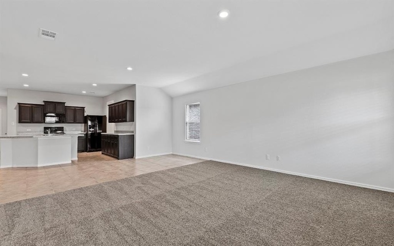 1441 TIERRA BLANCA Drive, Fort Worth, TX 76247, 4 Bedrooms Bedrooms, ,2 BathroomsBathrooms,Residential,For Sale,1441 TIERRA BLANCA Drive,20208473