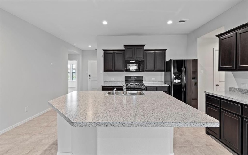 1441 TIERRA BLANCA Drive, Fort Worth, TX 76247, 4 Bedrooms Bedrooms, ,2 BathroomsBathrooms,Residential,For Sale,1441 TIERRA BLANCA Drive,20208473