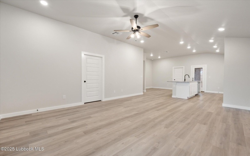2915 Durham Avenue, Wolfforth, TX 79382, 3 Bedrooms Bedrooms, ,2 BathroomsBathrooms,Residential,For Sale,2915 Durham Avenue,202553936