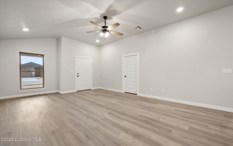 2915 Durham Avenue, Wolfforth, TX 79382, 3 Bedrooms Bedrooms, ,2 BathroomsBathrooms,Residential,For Sale,2915 Durham Avenue,202553936