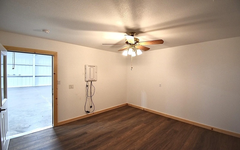 11201 N County Road 1440, Shallowater, TX 79363, 4 Bedrooms Bedrooms, ,3 BathroomsBathrooms,Residential,For Sale,11201 N County Road 1440,202552954