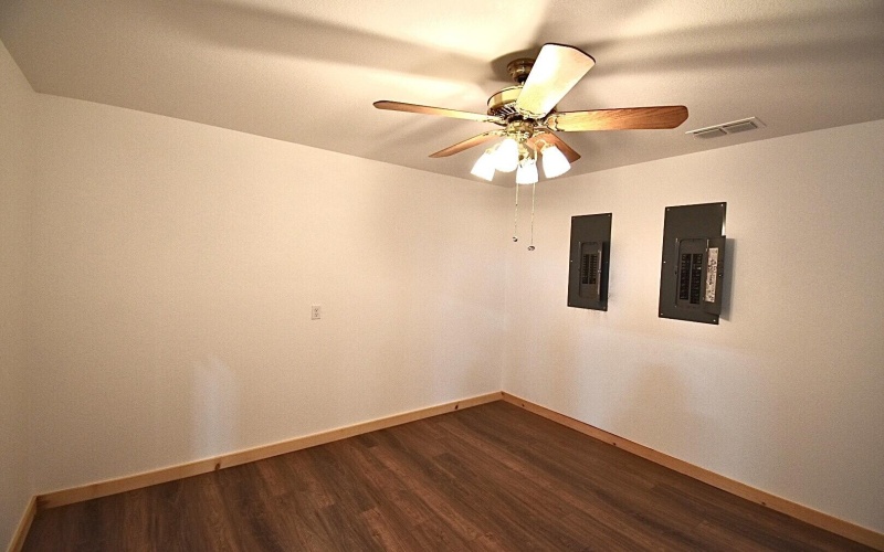 11201 N County Road 1440, Shallowater, TX 79363, 4 Bedrooms Bedrooms, ,3 BathroomsBathrooms,Residential,For Sale,11201 N County Road 1440,202552954