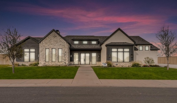 7710 45th Street, Lubbock, TX 79407, 4 Bedrooms Bedrooms, ,3 BathroomsBathrooms,Residential,For Sale,7710 45th Street,202553991